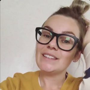 Meet your Posher, Sierra